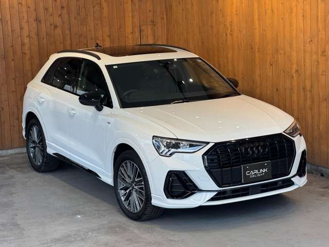 Q3 35 TFSI Sライン