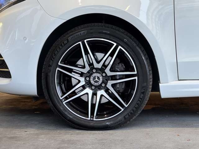 V220 d アバンギャルド ロング AMGライン 
