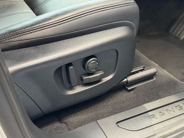 レンジローバーイヴォーク S 2.0L D200