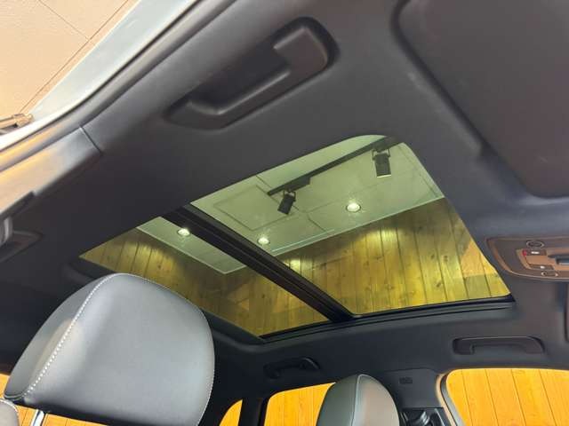 Q3 35 TFSI Sライン