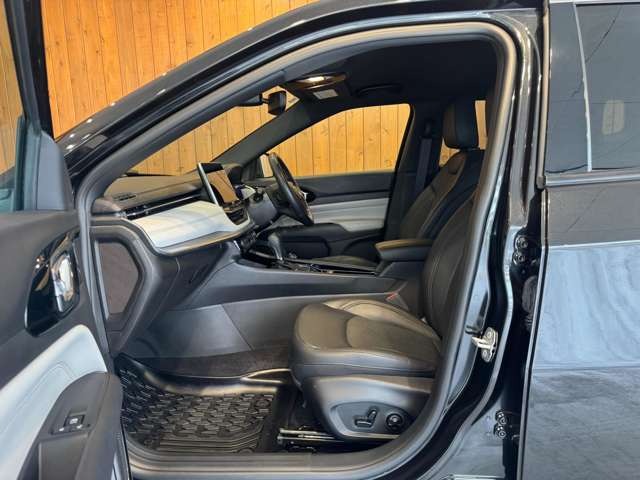 コンパス リミテッド 4WD
