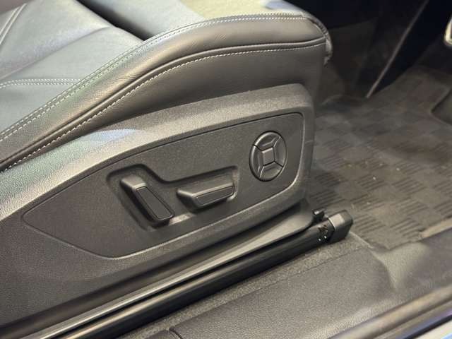 Q3 35 TFSI Sライン