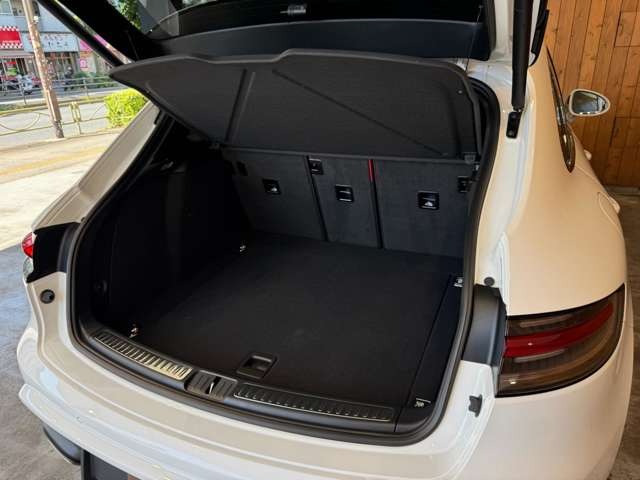 マカン PDK 4WD