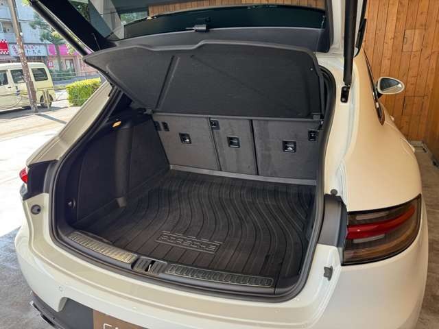 マカン PDK 4WD
