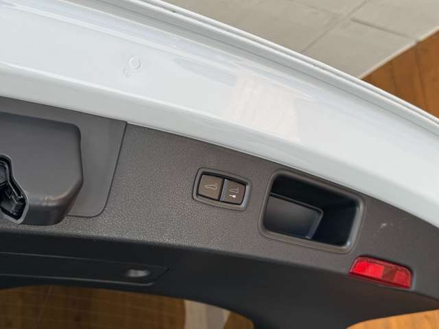 マカン PDK 4WD
