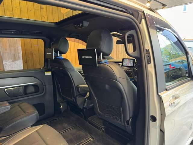 V220 d アバンギャルド ロング AMGライン 