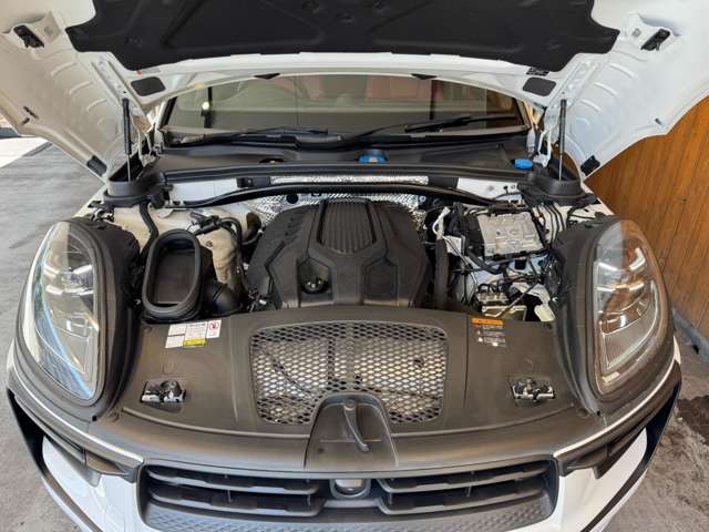 マカン PDK 4WD